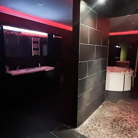 Escape To Luxury *